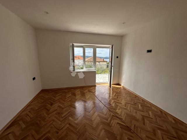 Crikvenica apartman 64m2 sa pogledom na more 