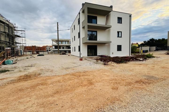 Istra, Umag, NOVOGRADNJA, Stan u prizemlju NKP 64, 01 m2