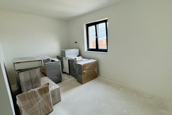 Istra, Umag, NOVOGRADNJA, Stan na prvom katu NKP 64, 54 m2