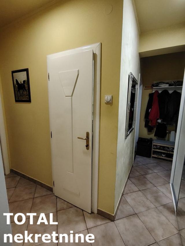 3 Trosoban stan NOVI SAD, 218360€