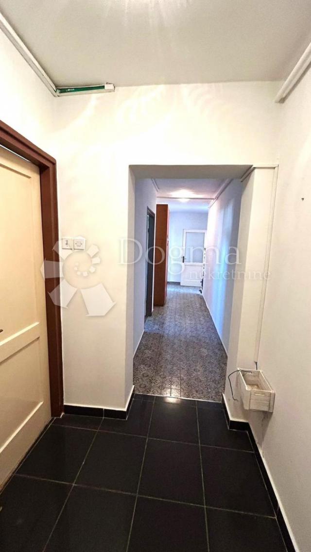 Flat Monte Zaro, Pula, 80m2