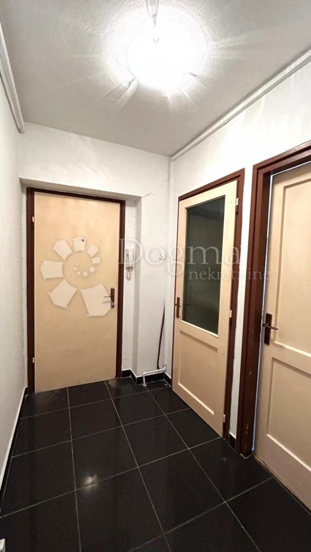 Flat Monte Zaro, Pula, 80m2