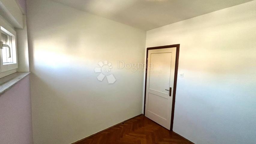 Flat Monte Zaro, Pula, 80m2