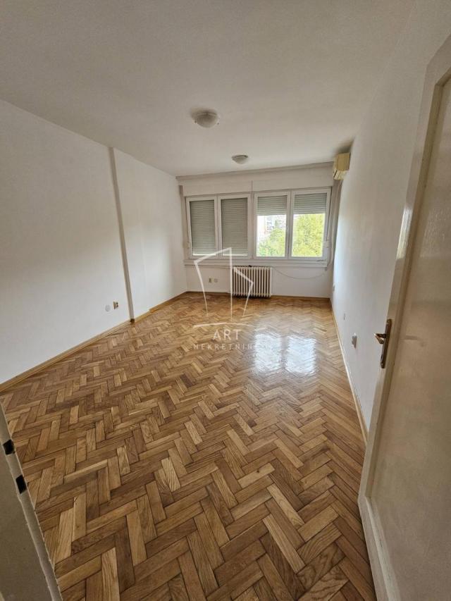 Odličan poslovni prostor, 70m2 ID#8260