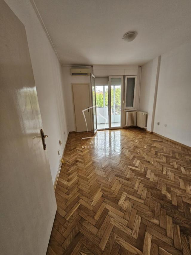 Odličan poslovni prostor, 70m2 ID#8260