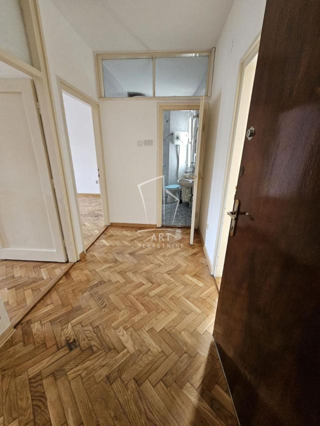 Odličan poslovni prostor, 70m2 ID#8260