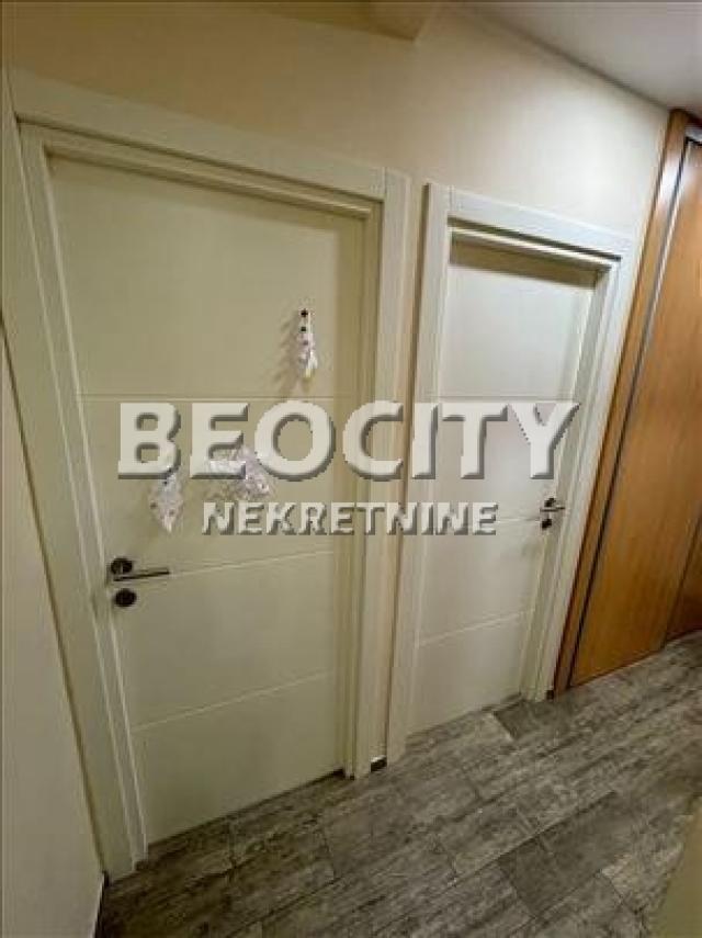 Novi Beograd, Blok 61, Dr Ivana Ribara, 3. 0, 84m2, 900EUR