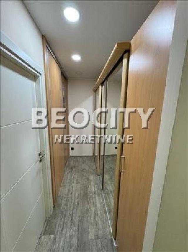 Novi Beograd, Blok 61, Dr Ivana Ribara, 3. 0, 84m2, 900EUR