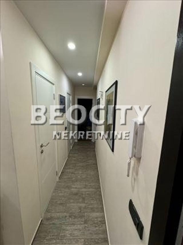 Novi Beograd, Blok 61, Dr Ivana Ribara, 3. 0, 84m2, 900EUR