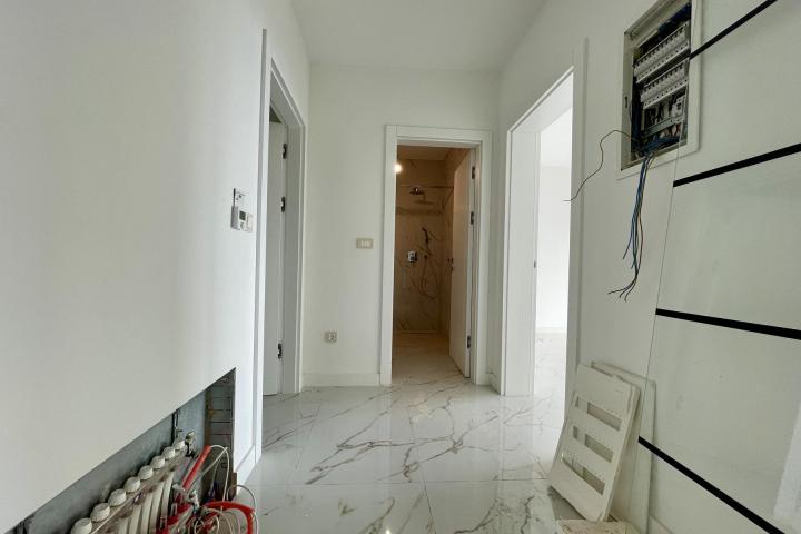 Rijeka, Banderovo, luksuzan penthouse NKP 185 m2