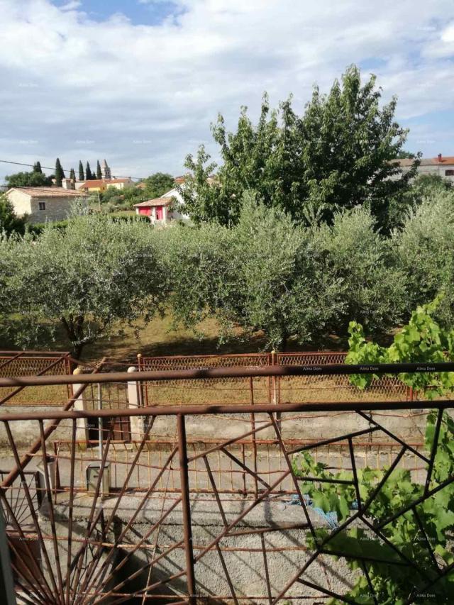 Kuća Prodaje se kuća, Rakalj