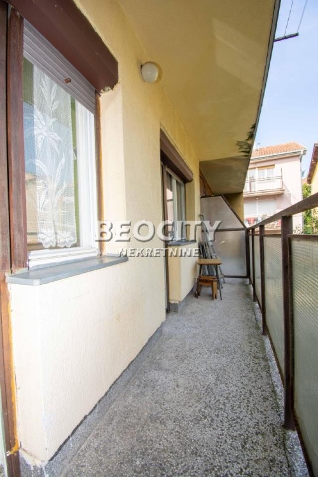 Čukarica, Žarkovo, Veljka Petrovića, 2. 5, 54m2, 127400EUR veoma povoljno