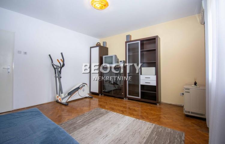 Čukarica, Žarkovo, Veljka Petrovića, 2. 5, 54m2, 127400EUR veoma povoljno