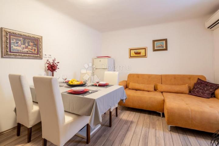 Flat Rovinj, 42m2