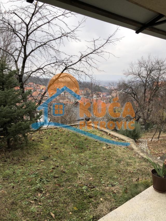 Kuća na Bubnju 272m2, 9, 4 ari placa