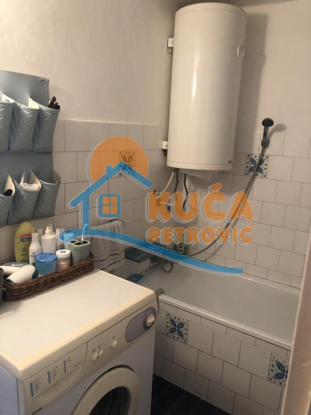 Kuća na Bubnju 272m2, 9, 4 ari placa