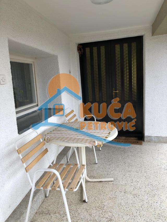 Kuća na Bubnju 272m2, 9, 4 ari placa