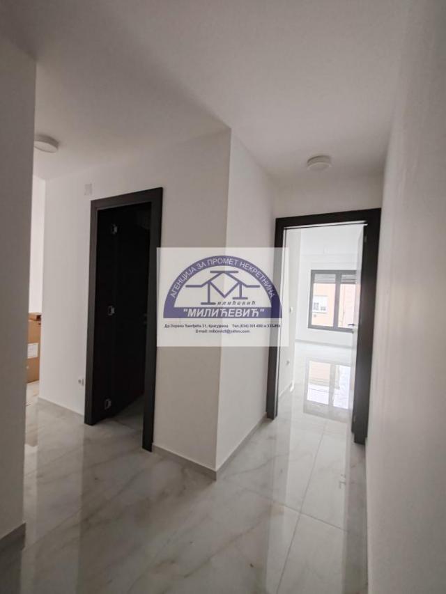 Prodaja, Stan, 60m2 , Centar