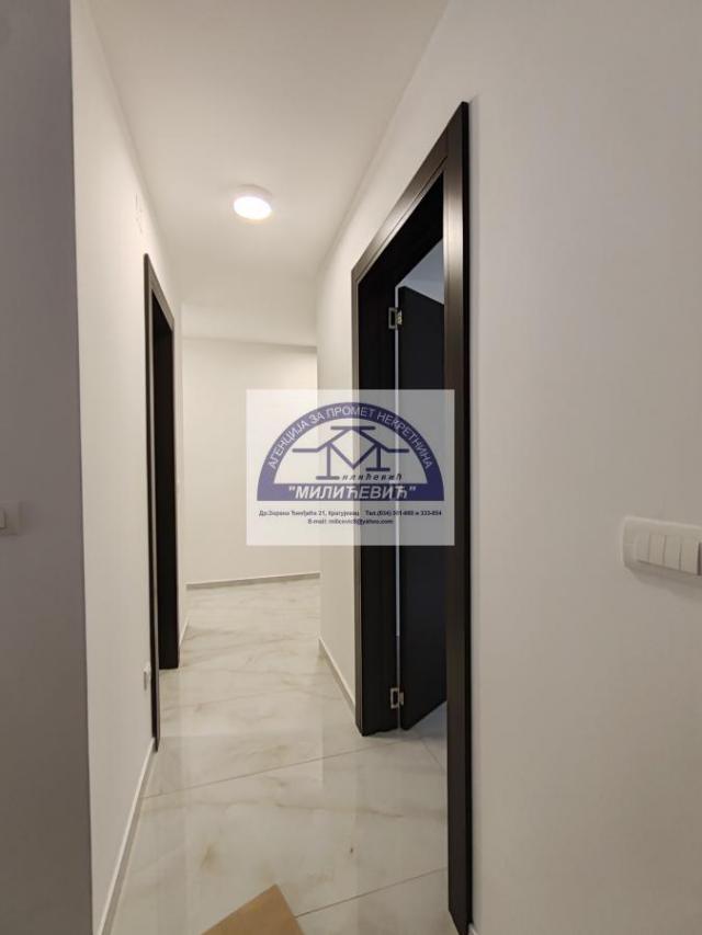 Prodaja, Stan, 60m2 , Centar