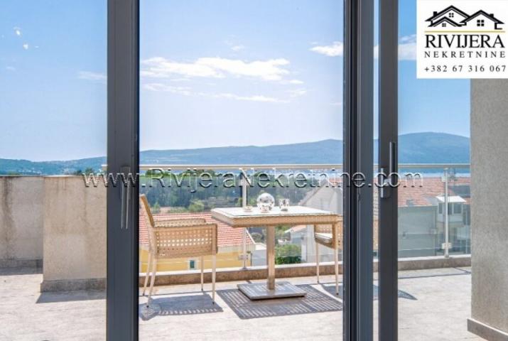 For sale spacious penthouse in Tivat