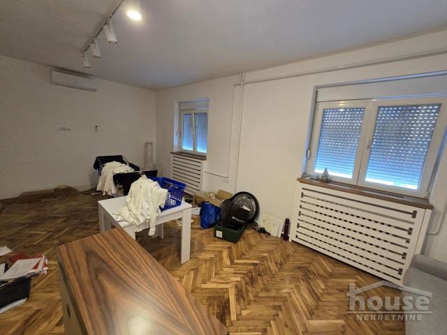 Kuća NOVI SAD, SALAJKA, kv: 266, € 400000, ID: 3046377