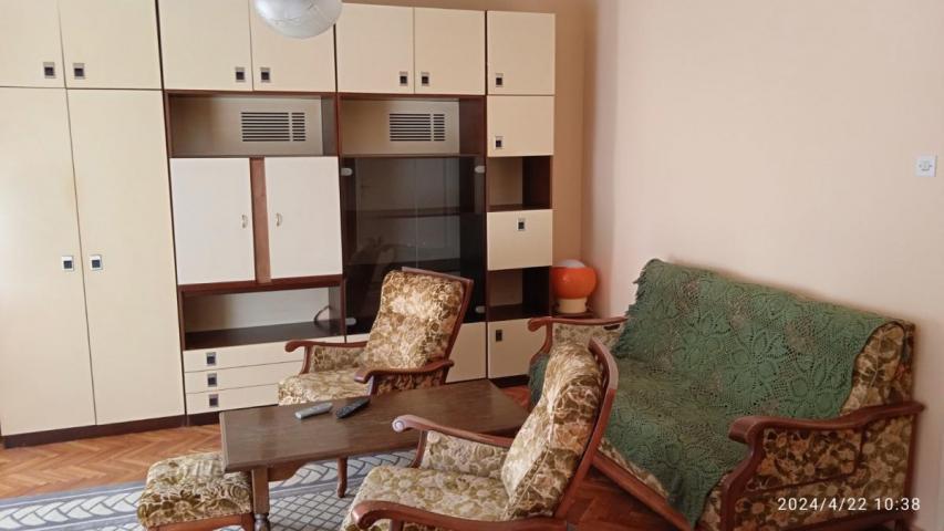 Dvoiposoban namešten stan, 79m2, Pet friendly, Žarka Vasiljevića, Centar