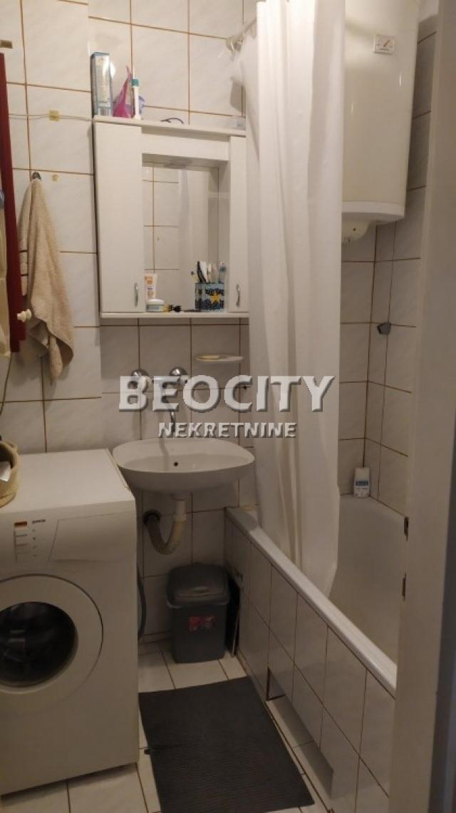 Novi Sad, Socijalno, Braće Jovandić, 3. 0, 68m2, 500EUR