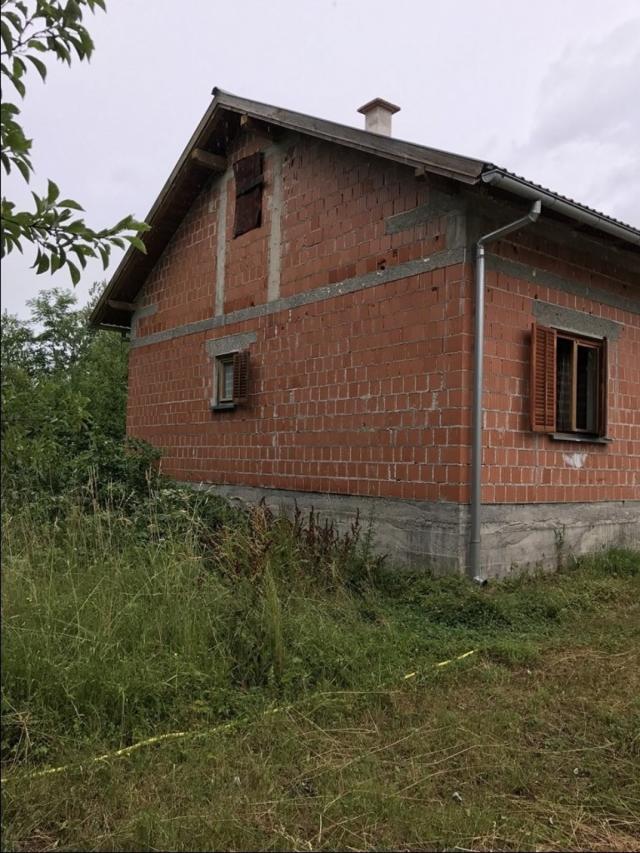 Gospić, Ornice, propriété familiale, 154 835 m2, prix négociable