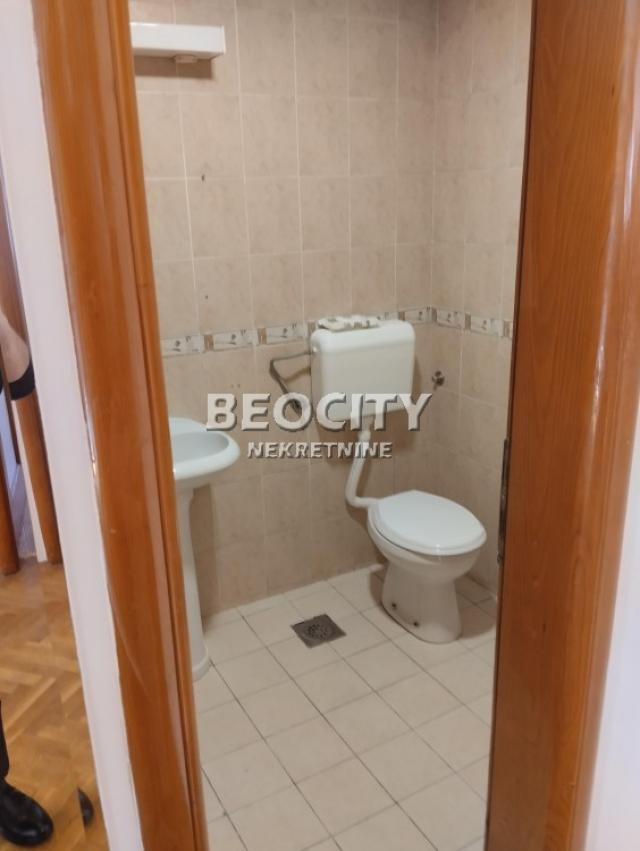 Novi Sad, Centar, Futoška, 2. 0, 57m2, 148200EUR