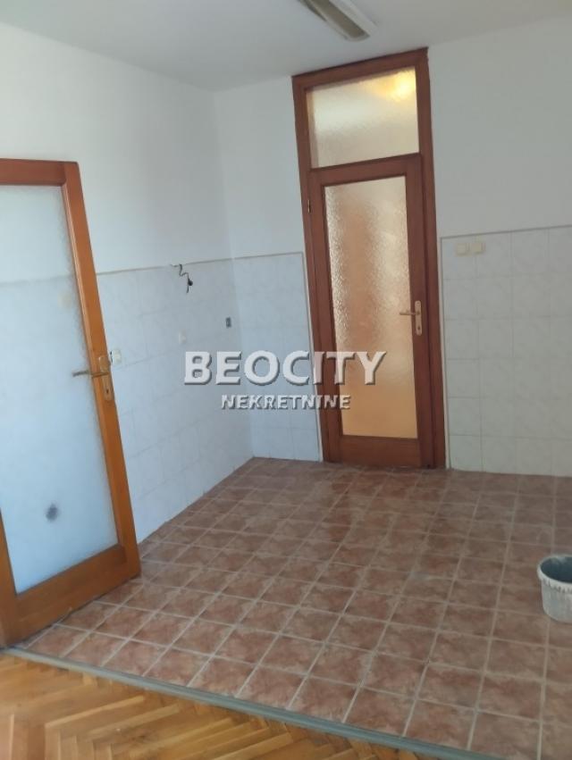 Novi Sad, Centar, Futoška, 2. 0, 57m2, 148200EUR