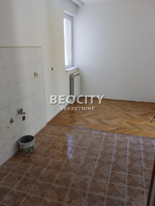 Novi Sad, Centar, Futoška, 2. 0, 57m2, 148200EUR