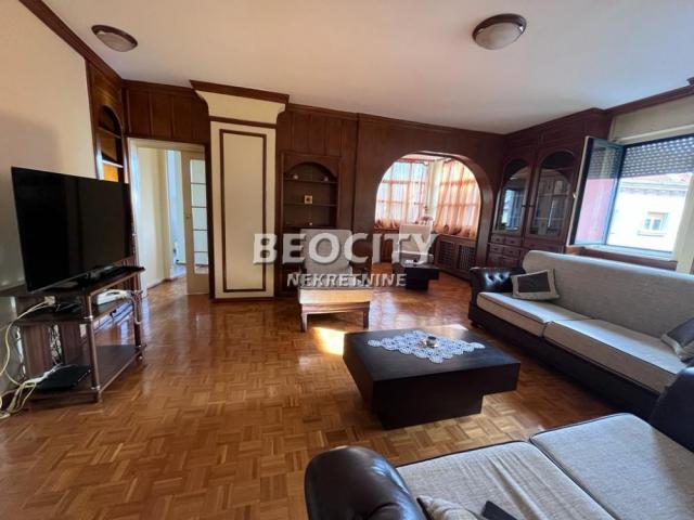 Vračar, Kalenić pijaca, Kičevska, 4. 0, 117m2, 1300EUR