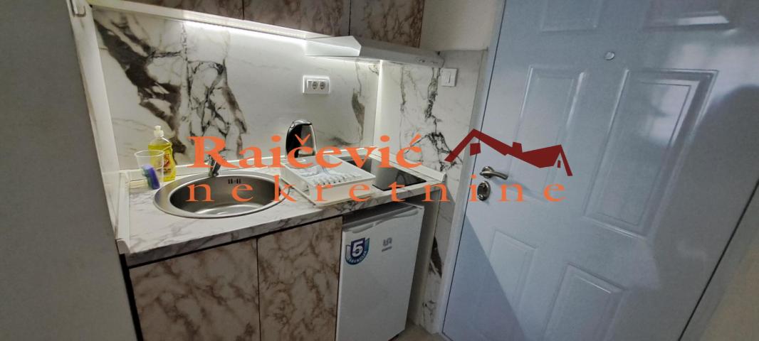 SAVSKI VENAC CENTAR 24m2 , 115000e