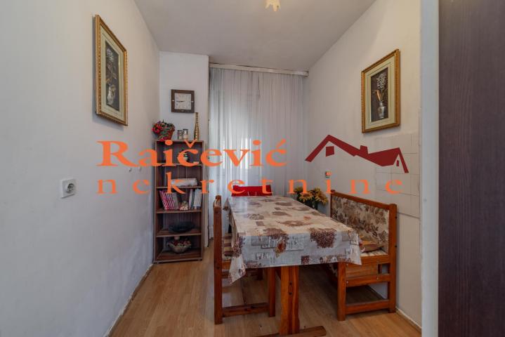 RAKOVICA LABUDOVO BRDO 67m2 , 2L , 130000e