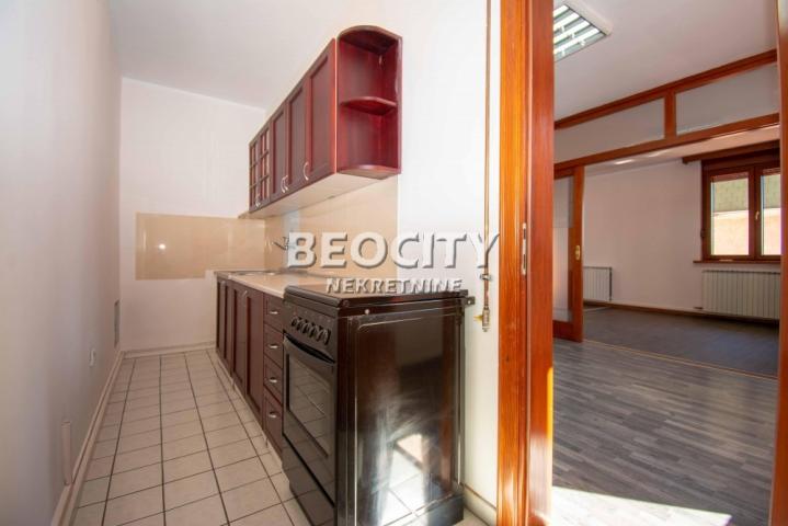 Zvezdara, Kluz, Milana Rakića, 3. 0, 115m2, 800EUR