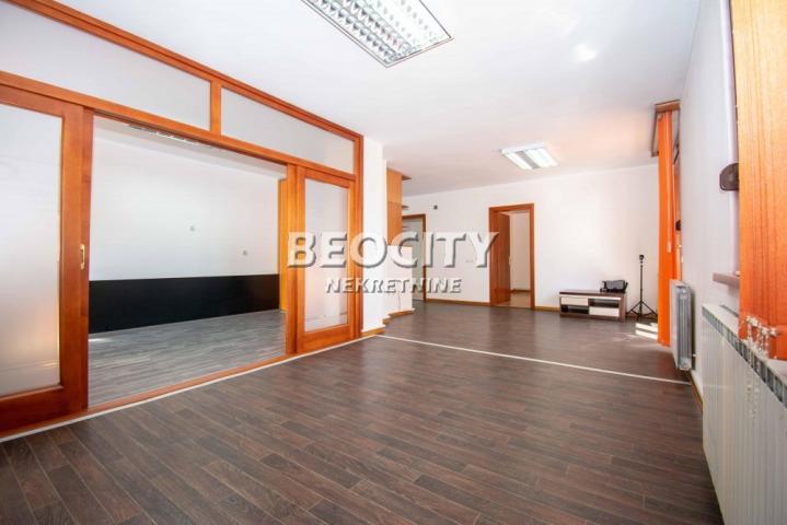 Zvezdara, Kluz, Milana Rakića, 3. 0, 115m2, 800EUR