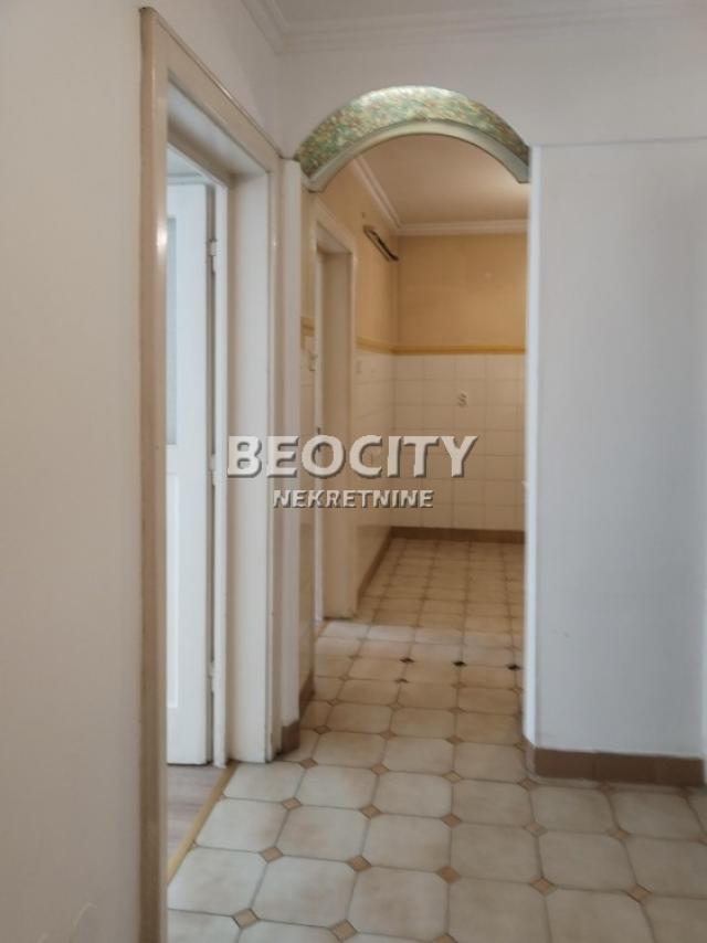 Vračar, Hram Svetog Save, , 2. 0, 50m2, 770EUR