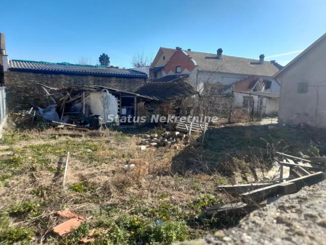 Futog-Uknjižena Ruševna kuća 175 m2 na Top Lokaciji-065/385 8880