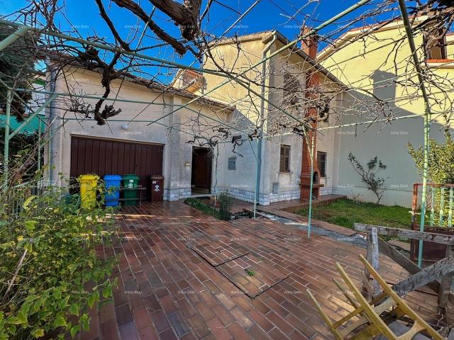 House House for sale in a great location, Pula!