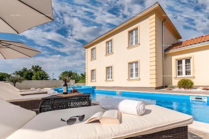 Haus Villa mit Pool zu verkaufen, in der Nähe von Barban