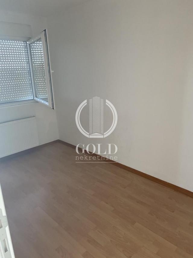 IZDAVANJE Stan 3. 0: NOVI SAD-Sajlovo, 85. 00m2, 350 eur ID#7280