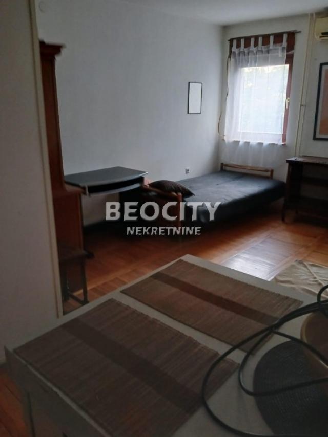 Novi Sad, Grbavica, Vojvođanska, 0. 5, 27m2, 82450EUR