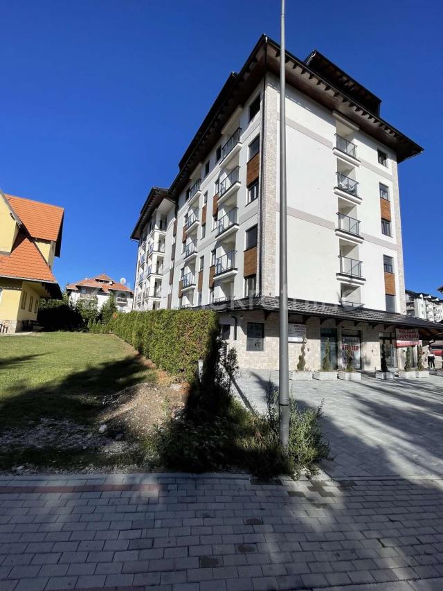 Erska, Lux namešten apartman, garaža, Preporuka