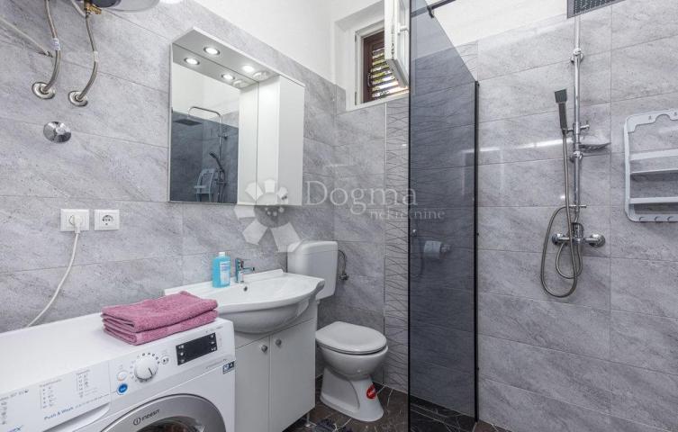 Kraljevica 2 apartmana sa pogledom na more 