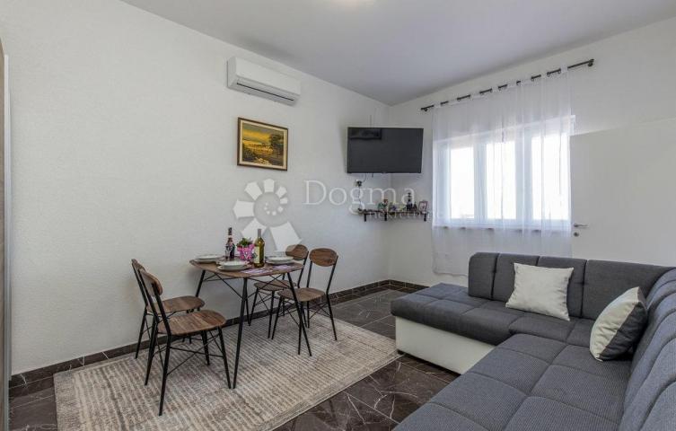 Kraljevica 2 apartmana sa pogledom na more 