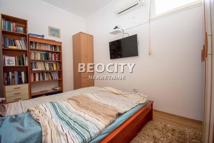 Rakovica, Kneževac, Slavka Rodića, 4. 0, 56m2, 89500EUR