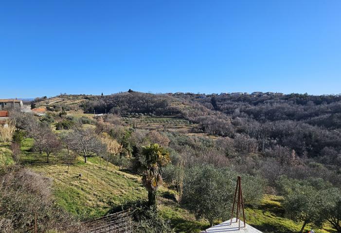 Istarska vila s otvorenim pogledom na bujštinu i more