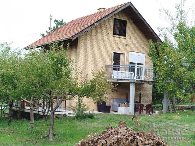 Kuća SREMSKA KAMENICA, BOCKE, kv: 102, € 164800, ID: 3046398