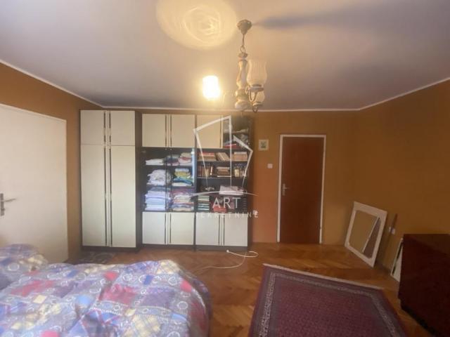 Meljak centar, kuća mereno 149m2 ID#6492