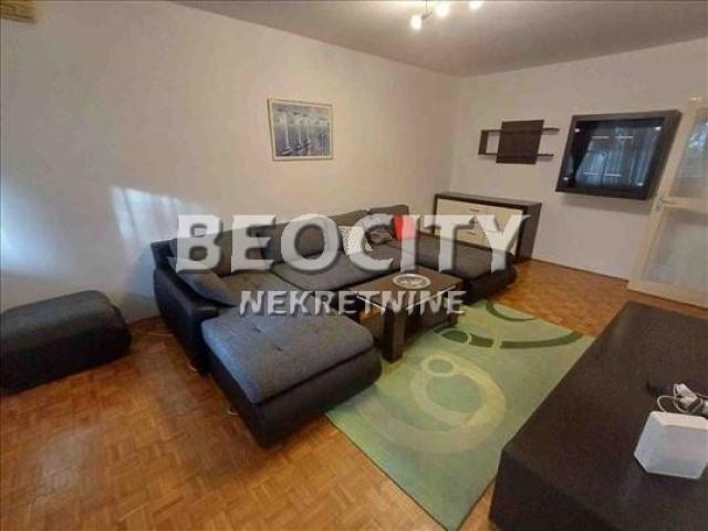 Novi Beograd, Bežanijska kosa 2, Nede Spasojević, 3. 0, 87m2, 700EUR